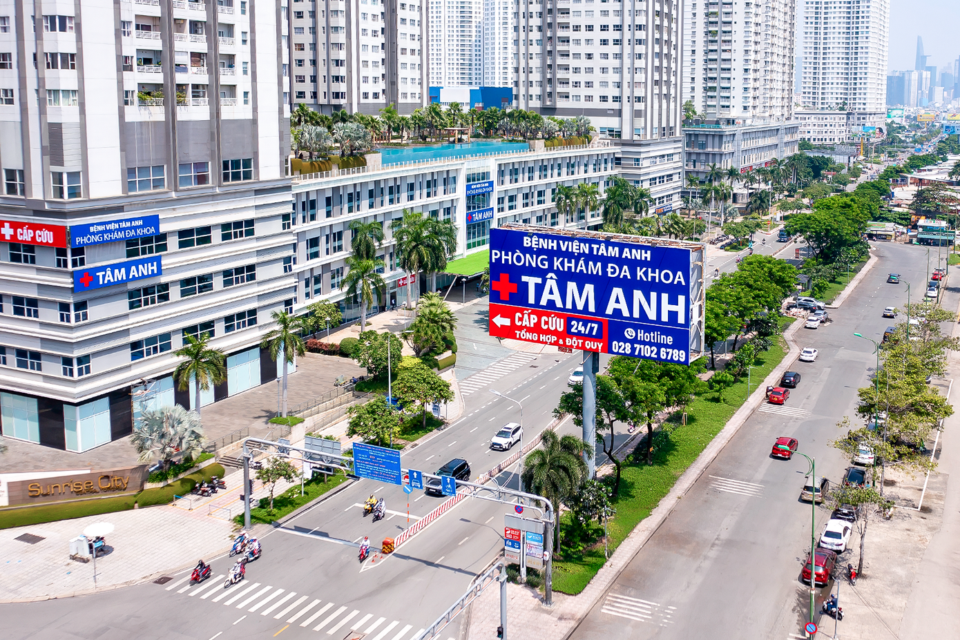 Hệ thống Bệnh viện Đa khoa Tâm Anh với các cơ sở tại TP.HCM và Hà Nội được đầu tư hàng loạt máy móc công nghệ cao, cùng chuyên gia hàng đầu, chi phí hợp lý đang khẳng định vị thế của hệ thống y tế tư nhân hàng đầu cả nước. Ảnh: Bệnh viện Đa khoa Tâm Anh.