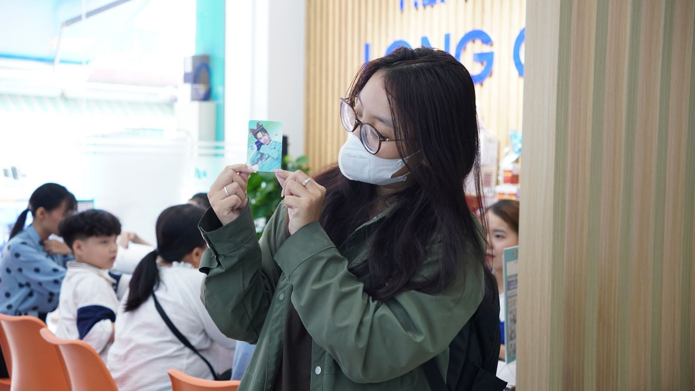 Long Châu ưu đãi nhiều phần quà hấp dẫn dành riêng cho khách hàng trong chiến dịch lần này.