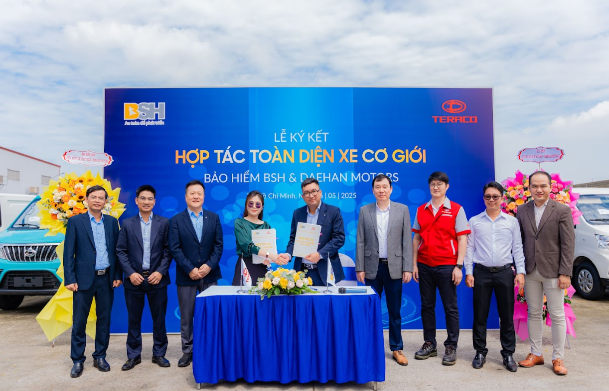 Đại diện Bảo hiểm BSH & Đại diện Daehan Motors kí kết hợp tác toàn diện xe cơ giới Đại diện Bảo hiểm BSH & Đại diện Daehan Motors kí kết hợp tác toàn diện xe cơ giới