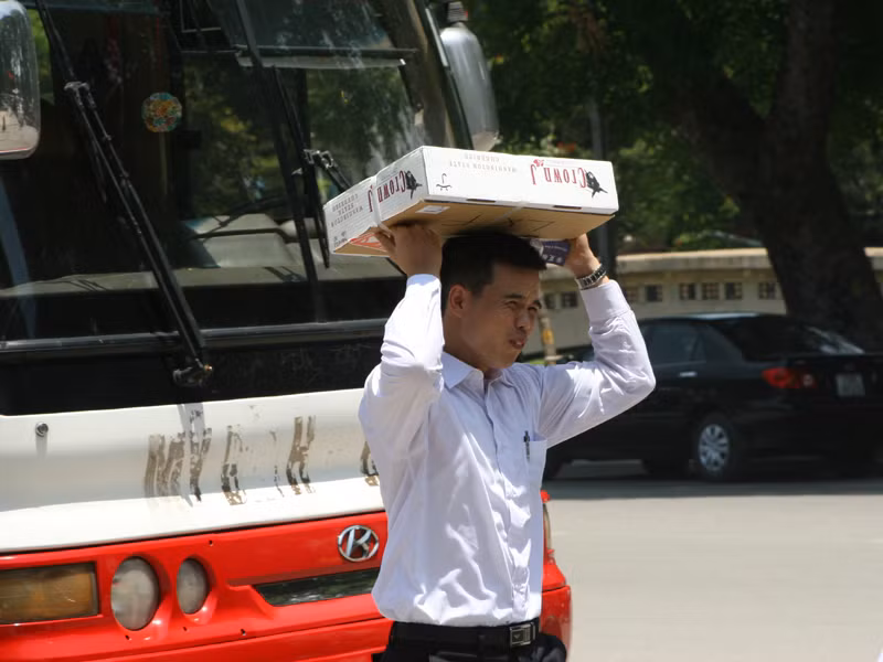 Mệt mỏi vì nắng nóng ảnh 9