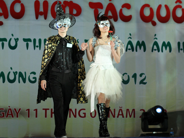 Cặp đôi Thiên thần và Phù thủy 