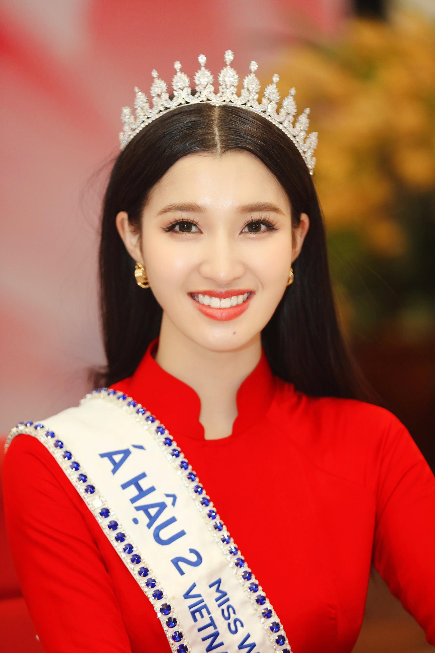 “Phương Nhi luôn sẵn sàng tham gia các dự án thiện nguyện, những hoạt động xã hội, cộng đồng của Trung ương Đoàn, báo Tiền Phong” - Á hậu Phương Nhi nói. “Phương Nhi luôn sẵn sàng tham gia các dự án thiện nguyện, những hoạt động xã hội, cộng đồng của Trung ương Đoàn, báo Tiền Phong” - Á hậu Phương Nhi nói.