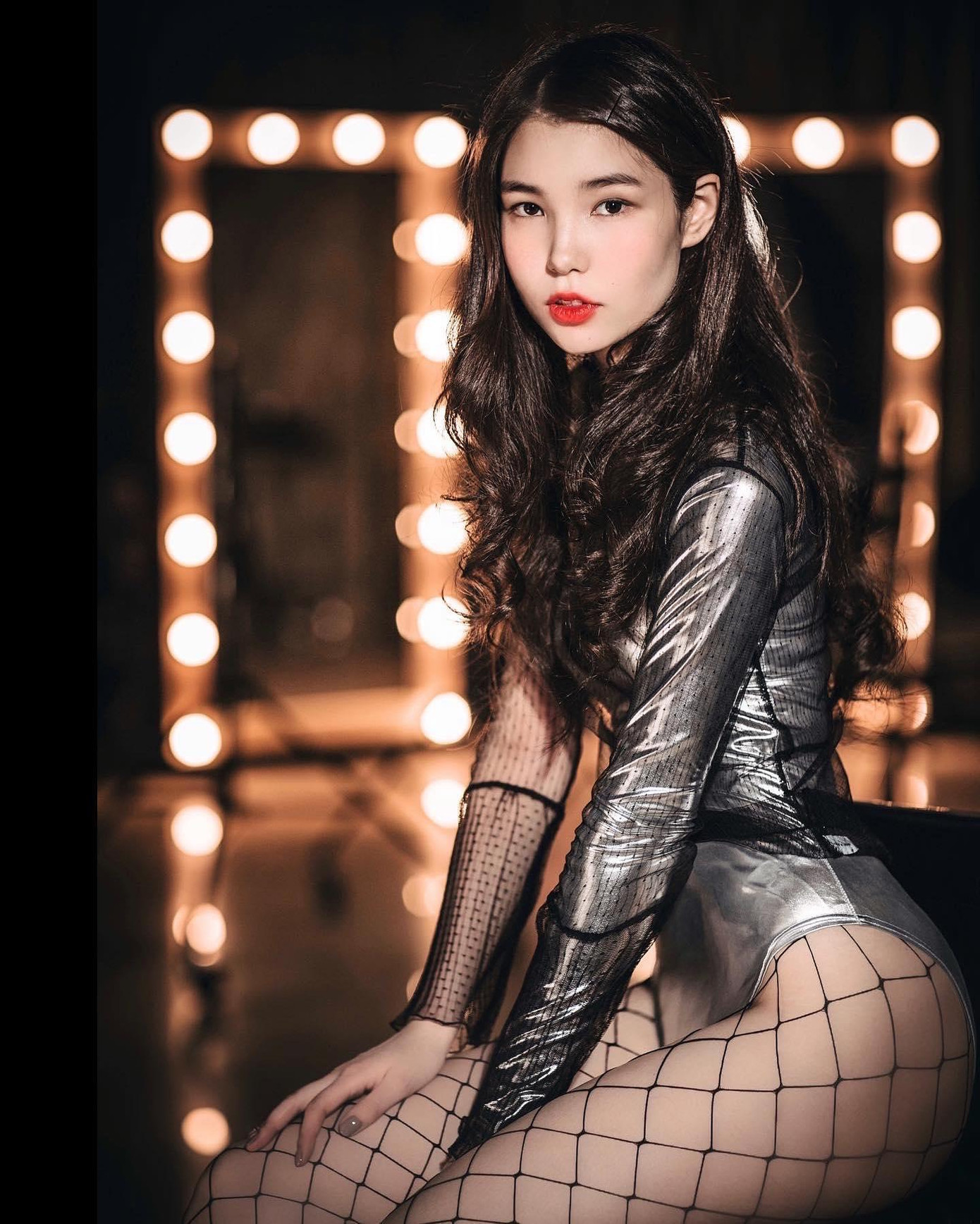 Bên cạnh đó, kinh nghiệm làm mẫu với những tạo dáng biểu cảm và chuyên nghiệp cũng được coi là lợi thế của cô ở cuộc thi.