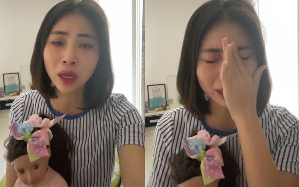 Thơ Nguyễn khóc lóc xin lỗi và tuyên bố giải nghệ. Thơ Nguyễn khóc lóc xin lỗi và tuyên bố giải nghệ.