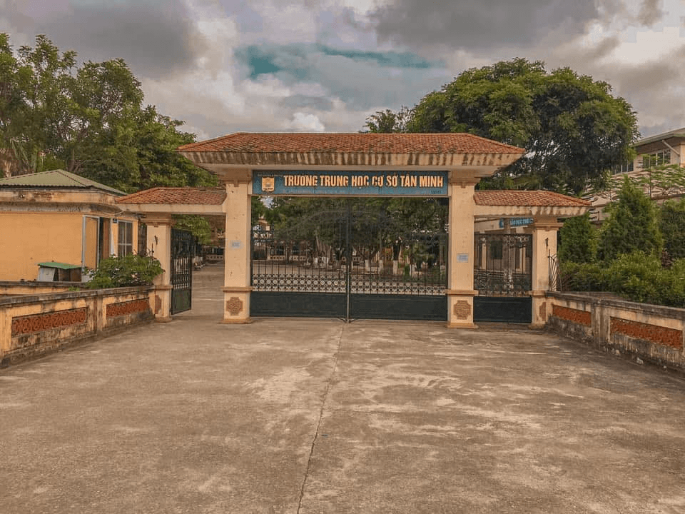 Trường THCS Tân Minh - nơi xảy ra vụ việc. (Ảnh: Website nhà trường) Trường THCS Tân Minh - nơi xảy ra vụ việc. (Ảnh: Website nhà trường)