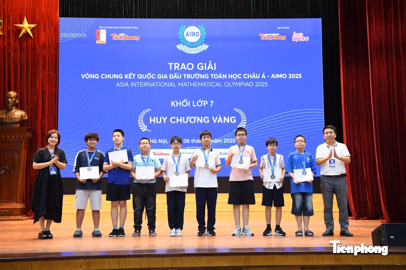 Thí sinh cấp THCS đạt Huy chương Vàng.