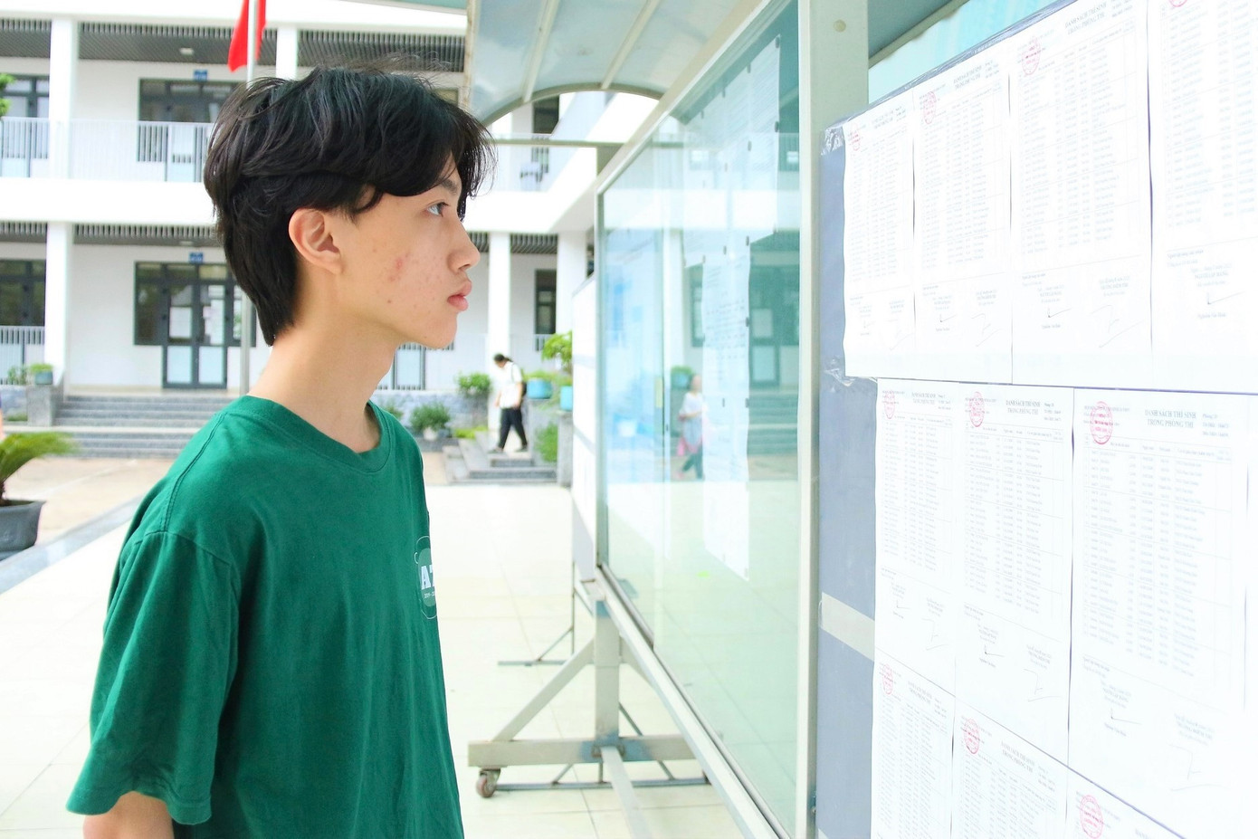 Học sinh dự thi lớp 10 tại Hà Nội. Ảnh: Thanh Hùng Học sinh dự thi lớp 10 tại Hà Nội. Ảnh: Thanh Hùng