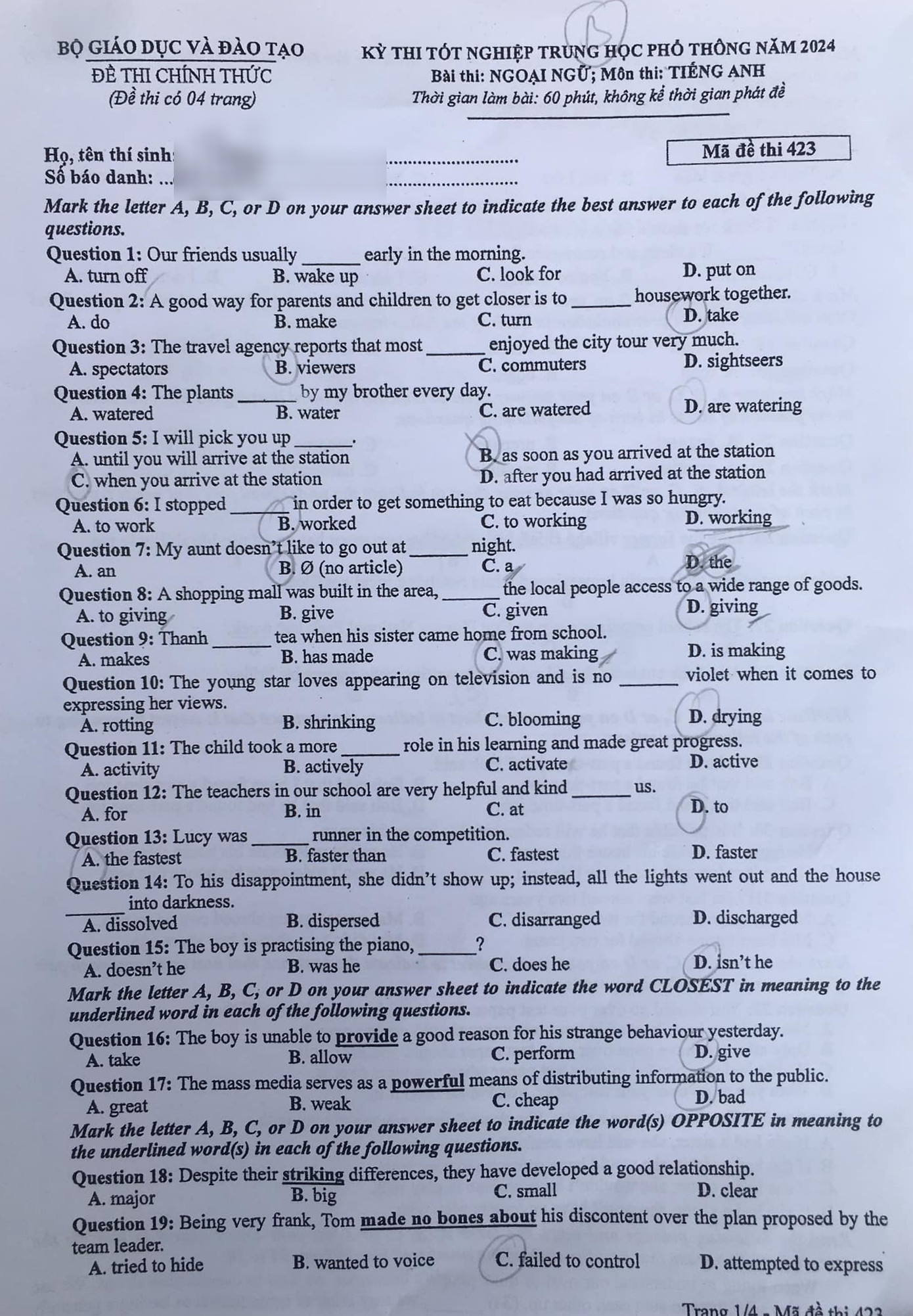 Đề thi tiếng Anh tốt nghiệp THPT 2024 mã đề 423.