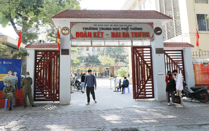 Năm 2024, điểm chuẩn vào lớp 10 của trường THPT Đoàn Kết - Hai Bà Trưng giảm "sốc". Năm 2024, điểm chuẩn vào lớp 10 của trường THPT Đoàn Kết - Hai Bà Trưng giảm "sốc".