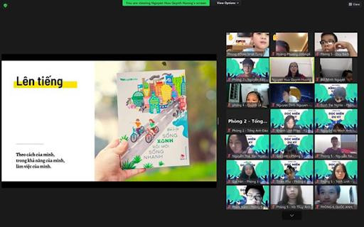 Các em còn được xem phim cùng ban Tổ chức và giao lưu với diễn giả khách mời. Các em còn được xem phim cùng ban Tổ chức và giao lưu với diễn giả khách mời.