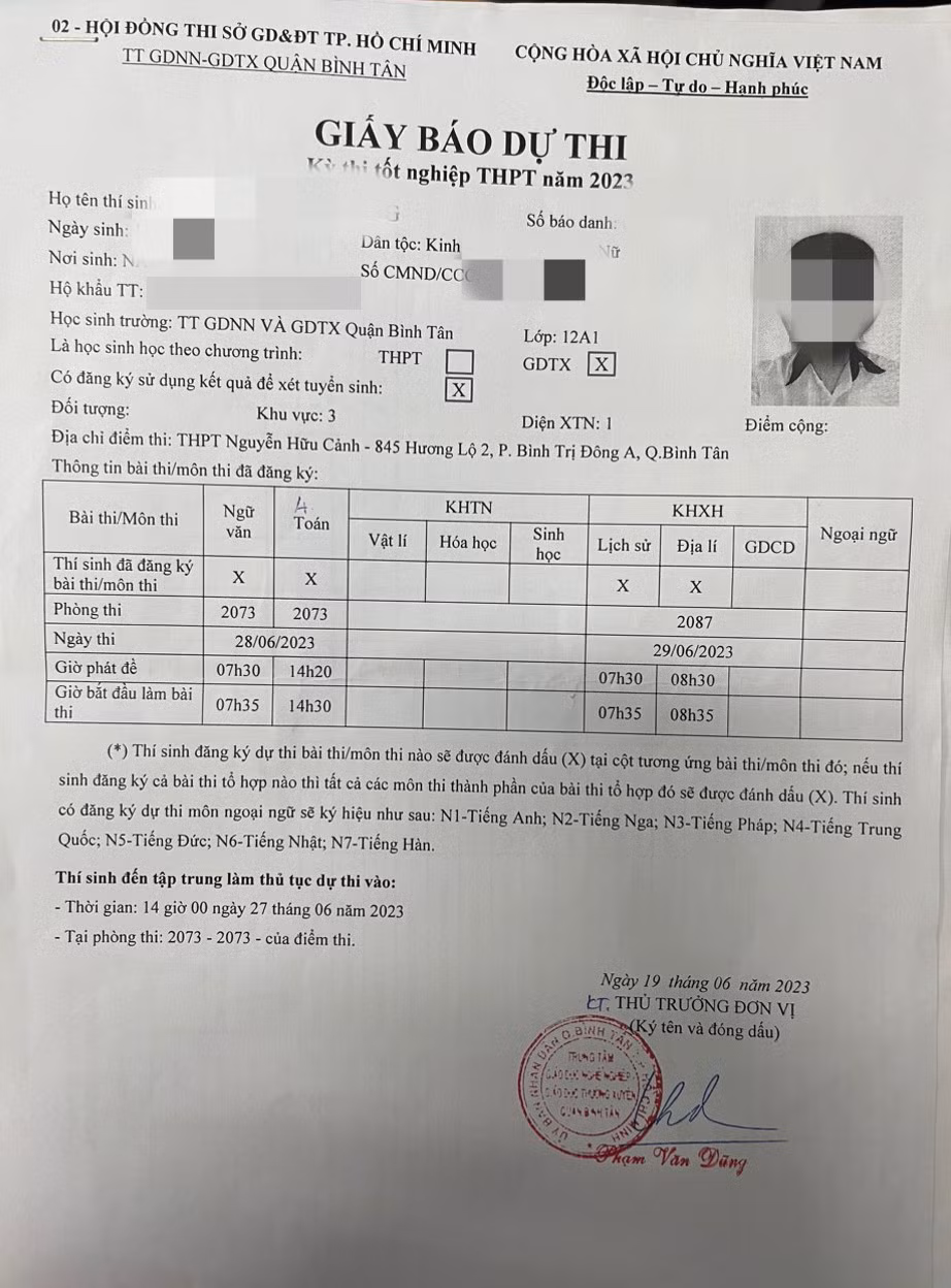 Giấy báo dự thi đã được in nhưng không đưa cho học viên H.C.G vì không đủ điều kiện dự thi.