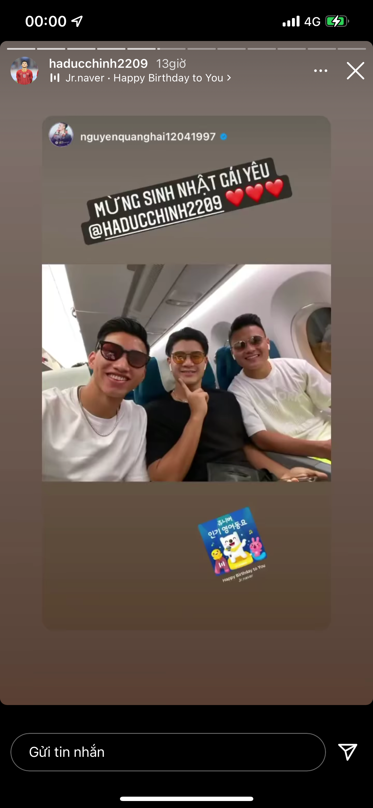 Quang Hải thì gọi Đức Chinh là &quot;gái yêu&quot;.