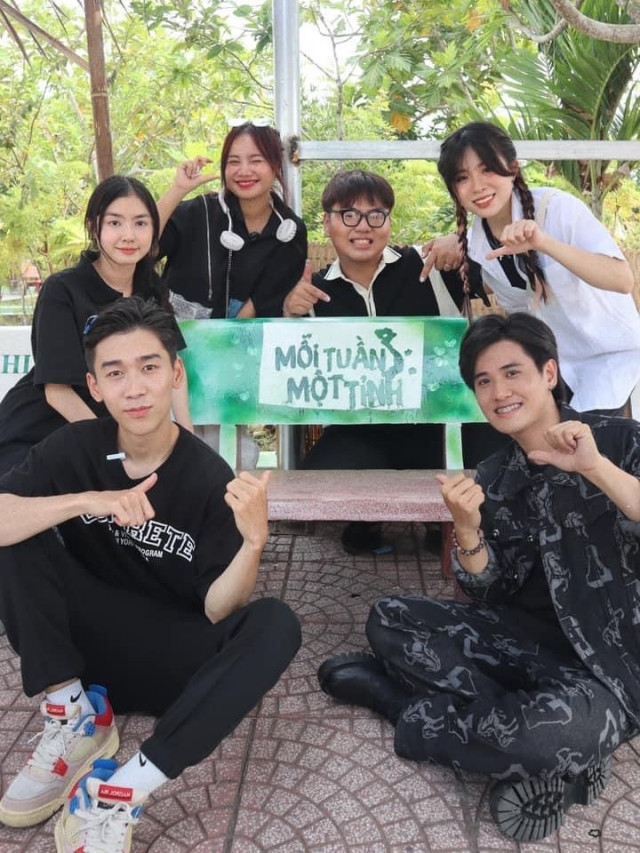 Khải cùng các thành viên Creators trong series “Mỗi Tuần Một Tỉnh”. (Ảnh: NVCC) Khải cùng các thành viên Creators trong series “Mỗi Tuần Một Tỉnh”. (Ảnh: NVCC)