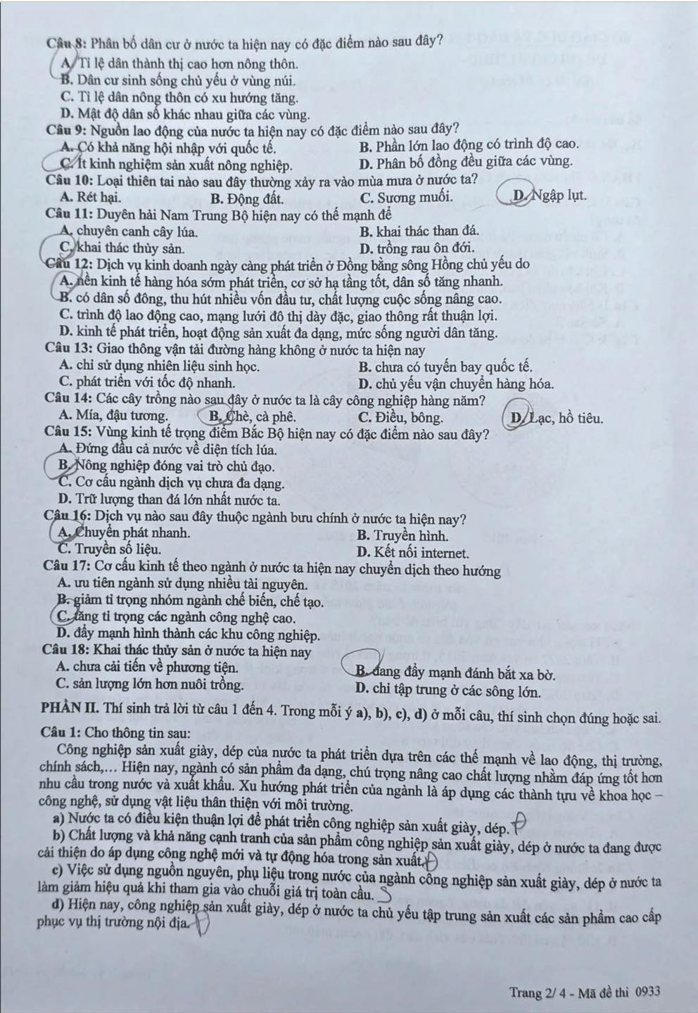 Đề thi môn Địa lí - mã đề 0933.