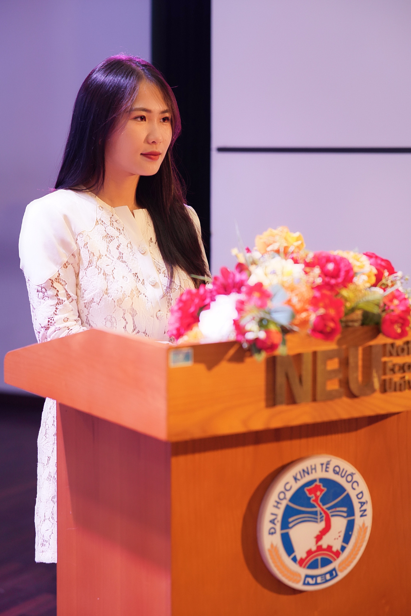 Profile với nhiều thành tích xuất sắc là sự chuẩn bị kỹ càng cho mỗi lựa chọn của Kim Anh. Profile với nhiều thành tích xuất sắc là sự chuẩn bị kỹ càng cho mỗi lựa chọn của Kim Anh.