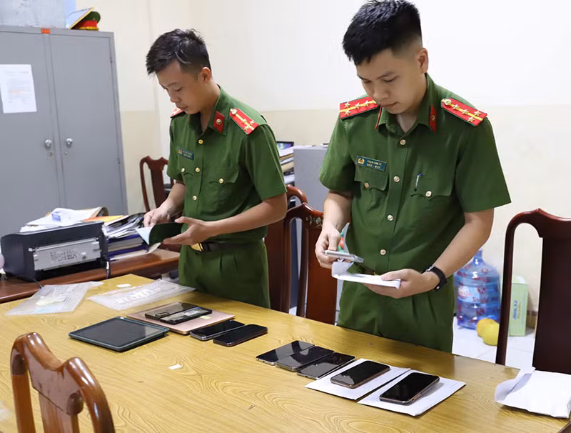 Cơ quan công an đã khám phá nhiều vụ mua bán dữ liệu cá nhân, chặn "nguồn tài nguyên" để các đối tượng lừa đảo lợi dụng.