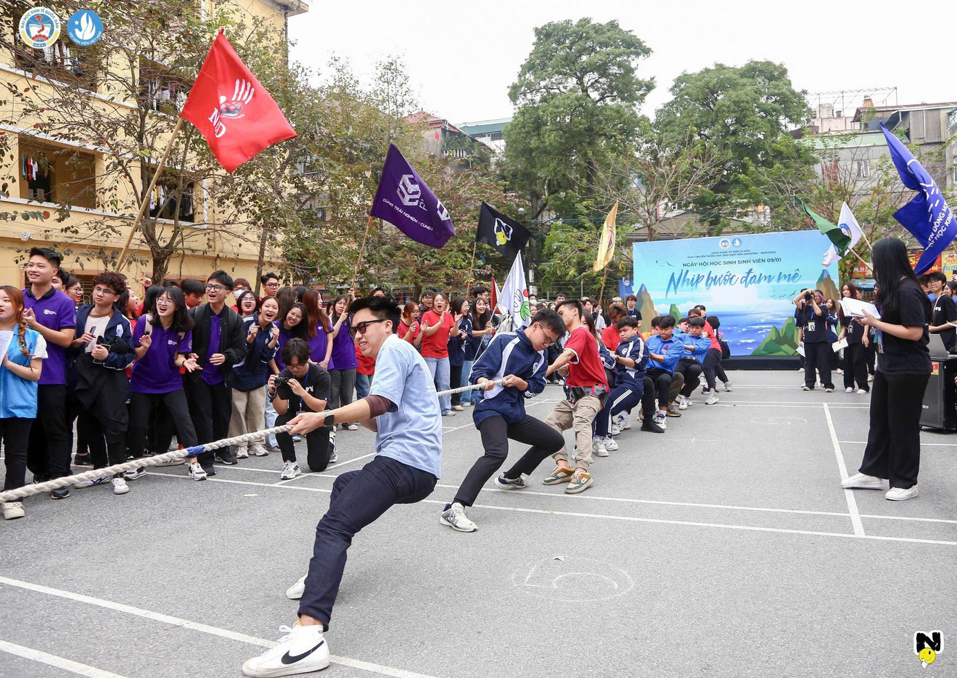 Các hoạt động tiêu biểu trong ngày 9/1.