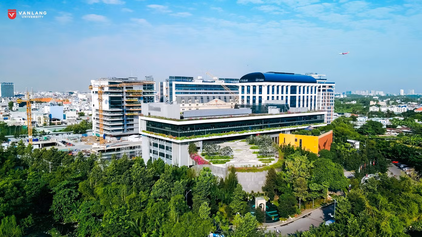 Trường ĐH Văn Lang - nơi nam sinh N.N.G. đang theo học.
