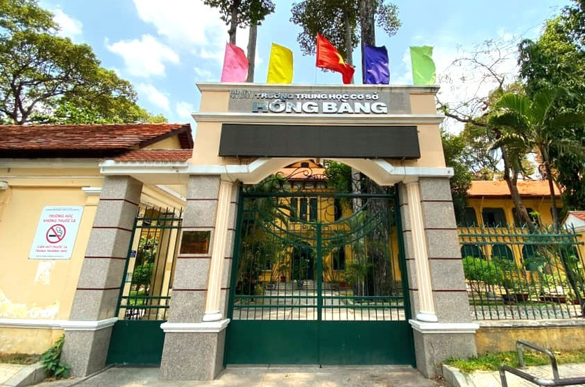 Trường THCS Hồng Bàng (quận 5, TP.HCM).