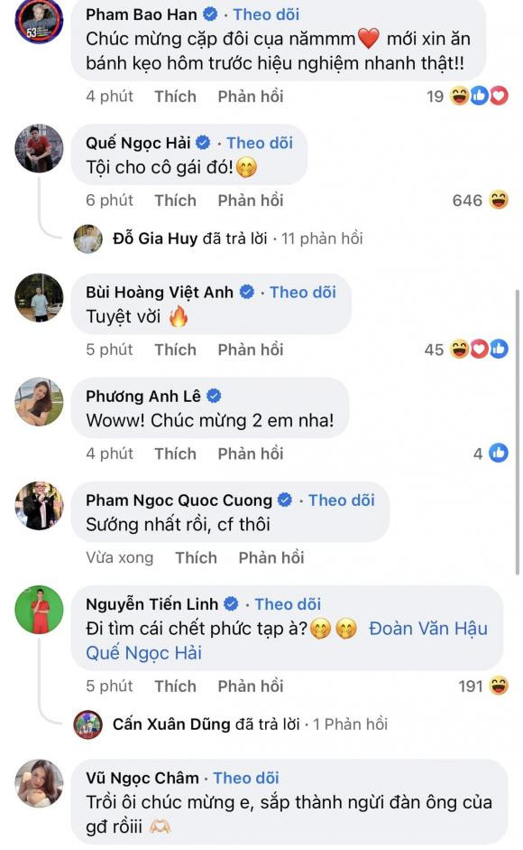 Bạn bè, đồng nghiệp để lại lời chúc mừng tới cặp đôi.