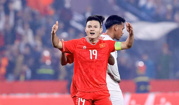 Quang Hải đang chơi cực ấn tượng ở AFF Cup 2024. (Ảnh: Đức Cường)