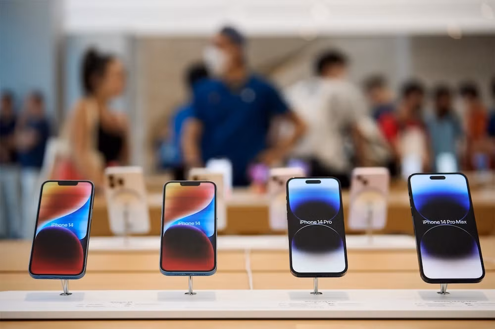 Apple đã cung cấp cách theo dõi iPhone bị đánh cắp thông qua ứng dụng "Find my iPhone". Apple đã cung cấp cách theo dõi iPhone bị đánh cắp thông qua ứng dụng "Find my iPhone".
