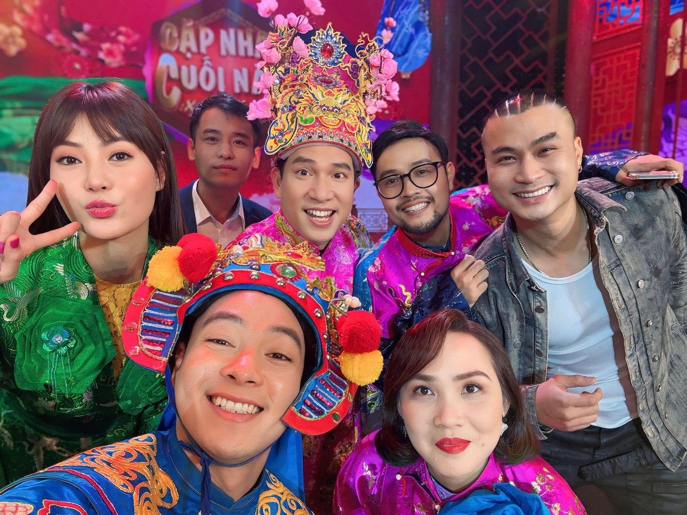 (Ảnh: Fanpage Táo quân) (Ảnh: Fanpage Táo quân)