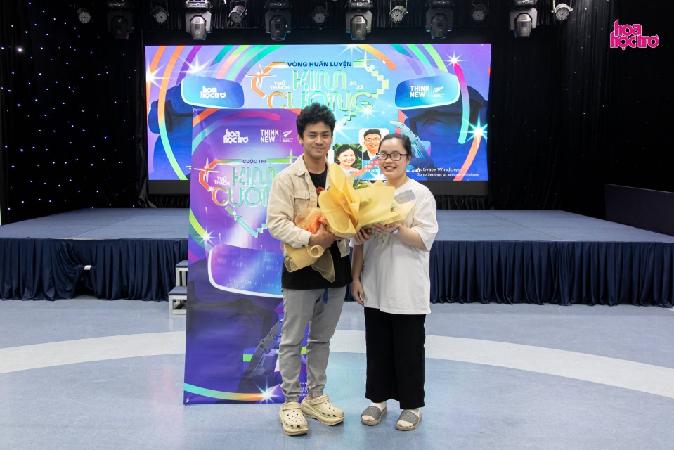 Anh Nho Khoa đem đến những kiến thức “thực chiến” khi phỏng vấn. Anh Nho Khoa đem đến những kiến thức “thực chiến” khi phỏng vấn.