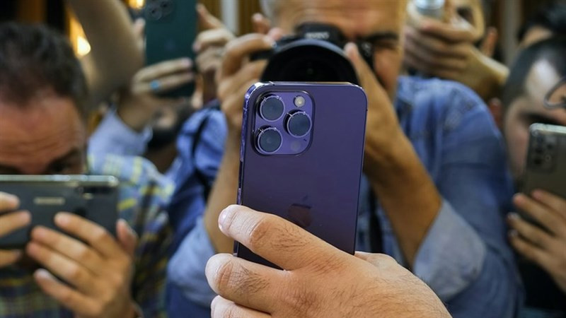 iPhone 14 Pro tại sự kiện ra mắt của Apple vào tháng 9. (Ảnh: Unplash) iPhone 14 Pro tại sự kiện ra mắt của Apple vào tháng 9. (Ảnh: Unplash)