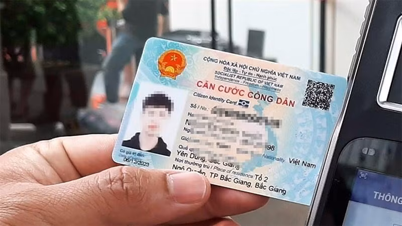 Công an đề xuất bổ sung quy định cấp thẻ CCCD gắn chip cho công dân là trẻ em dưới 14 tuổi.