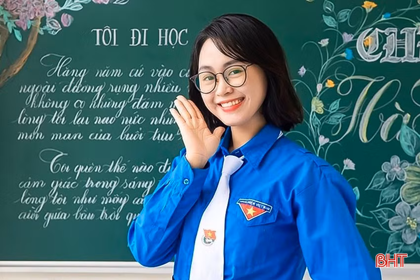 Cô giáo Trương Thị Nhật Anh (sinh năm 1991) - Bí thư Đoàn trường THPT chuyên Hà Tĩnh là một trong 3 cán bộ Đoàn tiêu biểu của Hà Tĩnh được nhận Giải thưởng Lý Tự Trọng năm 2024.