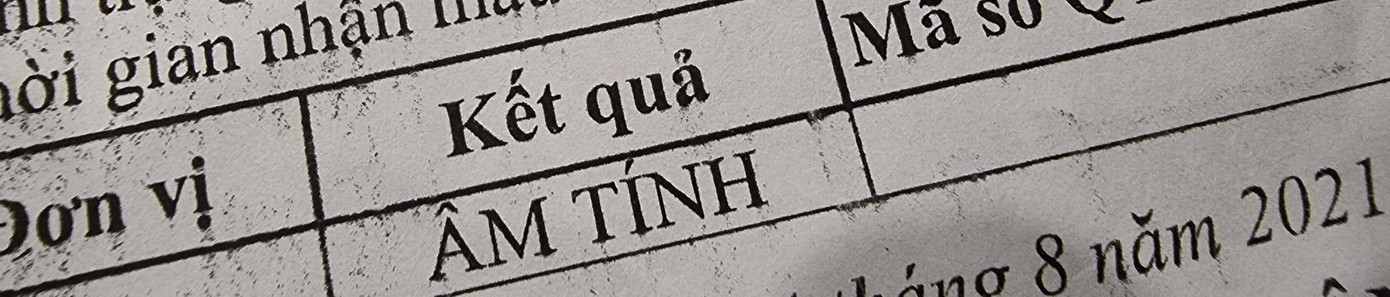 Nam nghệ sĩ nhận kết quả xét nghiệm âm tính với vi-rút SARS-CoV-2. Nam nghệ sĩ nhận kết quả xét nghiệm âm tính với vi-rút SARS-CoV-2.