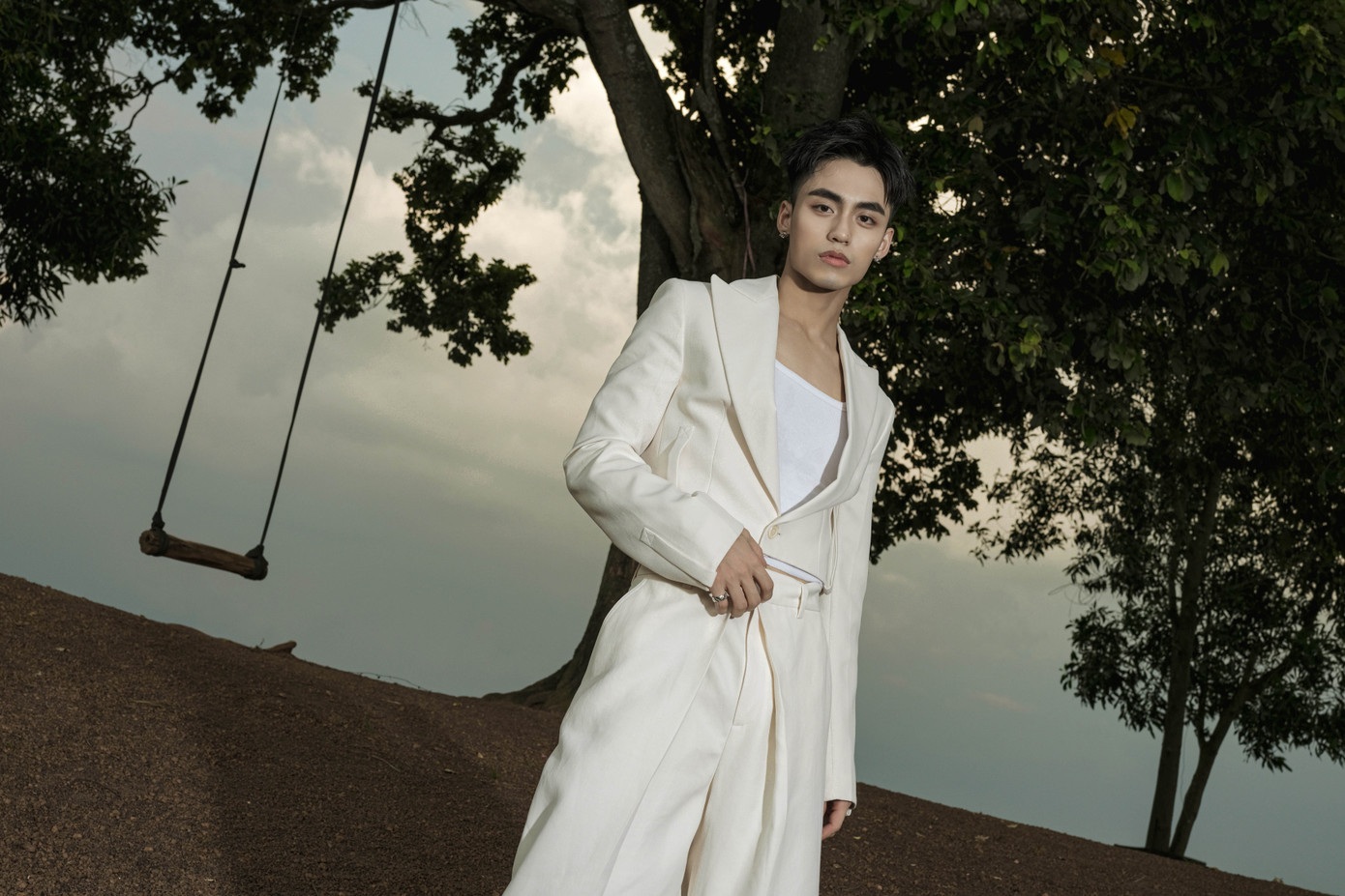 Sự xuất hiện của MONO hứa hẹn sẽ khiến khán giả bùng nổ cảm xúc.