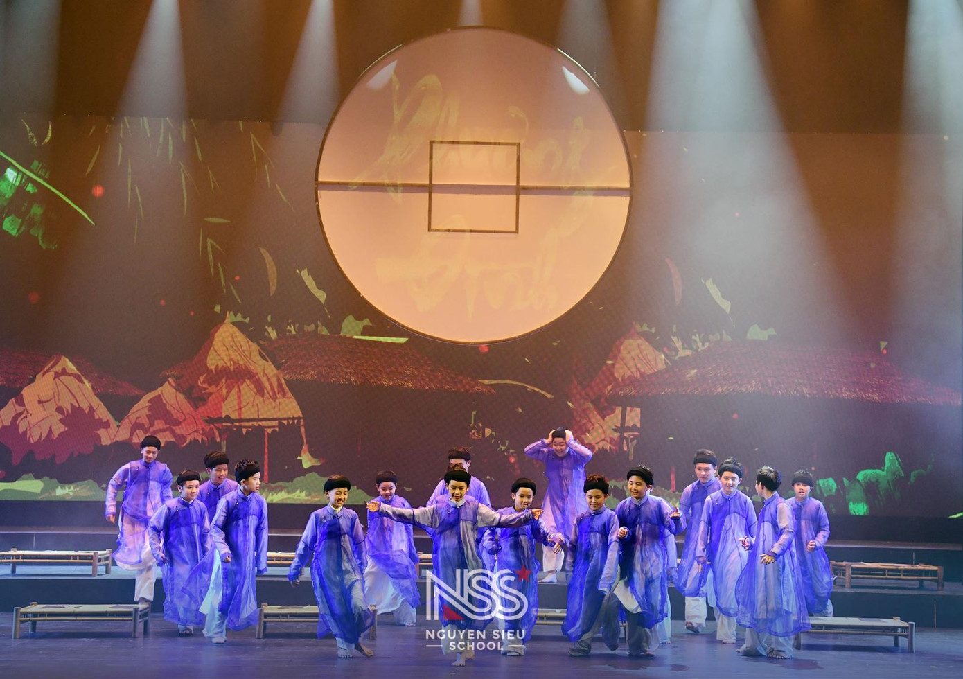 Vở kịch &quot;Tả thanh thiên&quot; giúp tất cả thấu hiểu hơn về tài năng và nhân cách Thần Siêu.