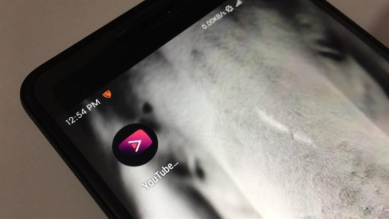 Ứng dụng sẽ tiếp tục hoạt động với các thiết bị đã cài đặt ứng dụng, nhưng sẽ không có bất kỳ bản cập nhật nào trong tương lai. (Ảnh minh hoạ: PiunikaWeb) Ứng dụng sẽ tiếp tục hoạt động với các thiết bị đã cài đặt ứng dụng, nhưng sẽ không có bất kỳ bản cập nhật nào trong tương lai. (Ảnh minh hoạ: PiunikaWeb)