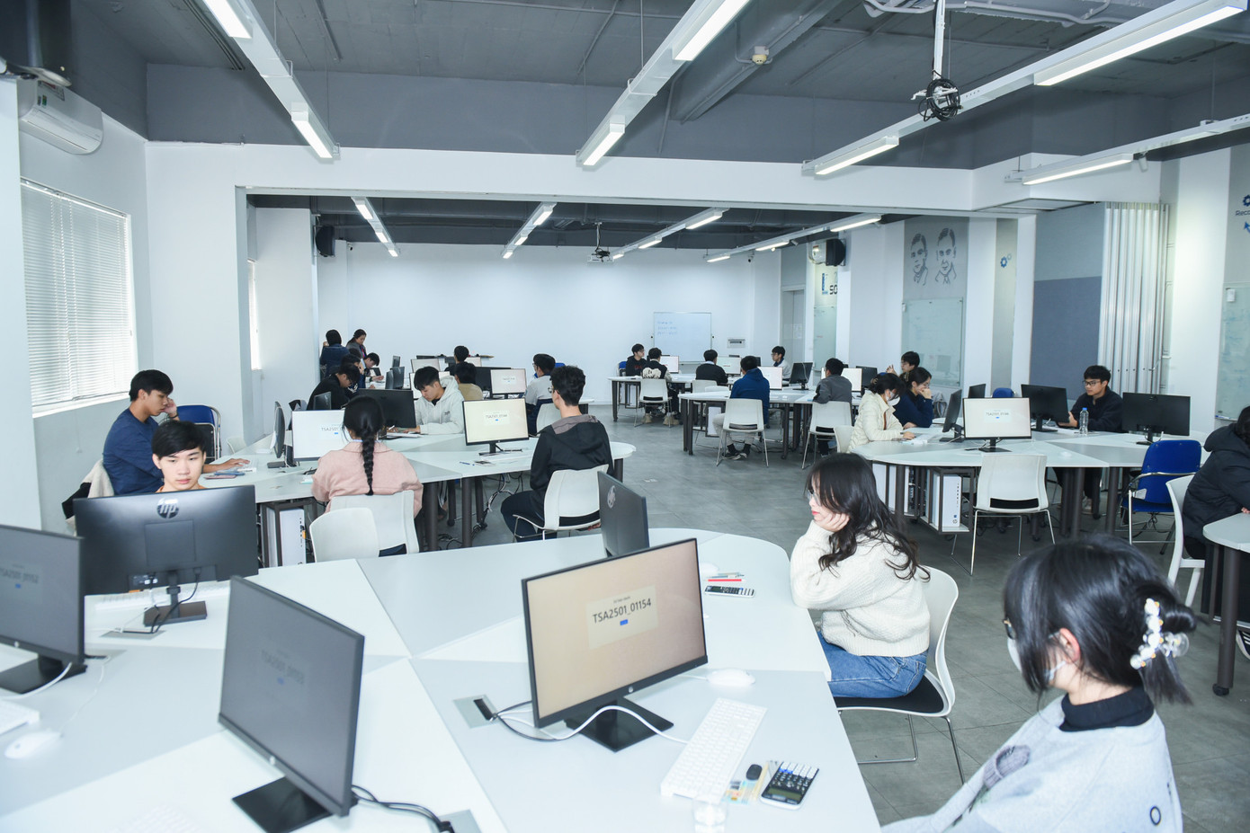 Phòng thi TSA đợt 1 năm 2025 tại điểm thi Đại học Bách khoa Hà Nội. (Ảnh: CCDK) Phòng thi TSA đợt 1 năm 2025 tại điểm thi Đại học Bách khoa Hà Nội. (Ảnh: CCDK)