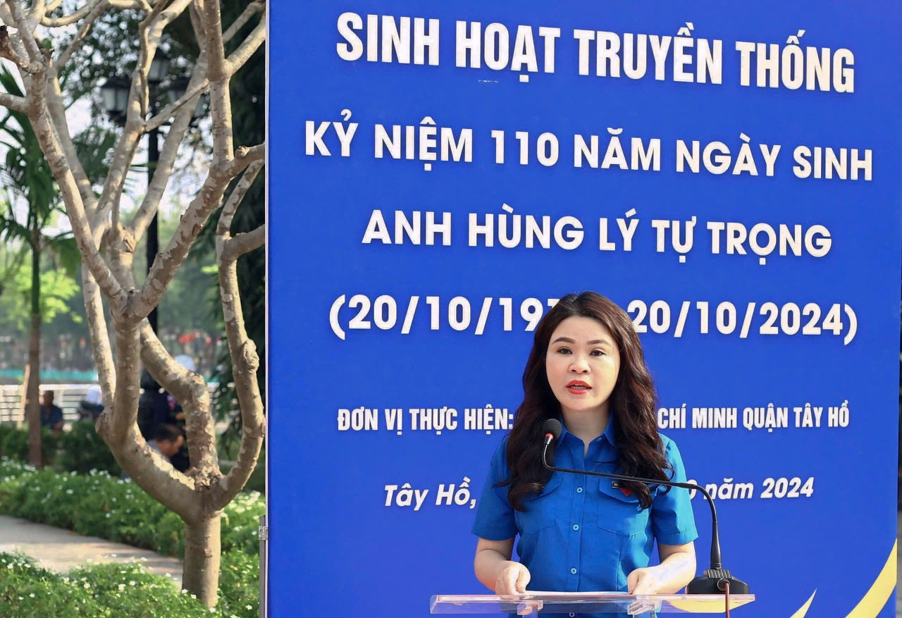 Đồng chí Chu Hồng Minh, Bí thư Thành Đoàn Hà Nội phát biểu tại chương trình.