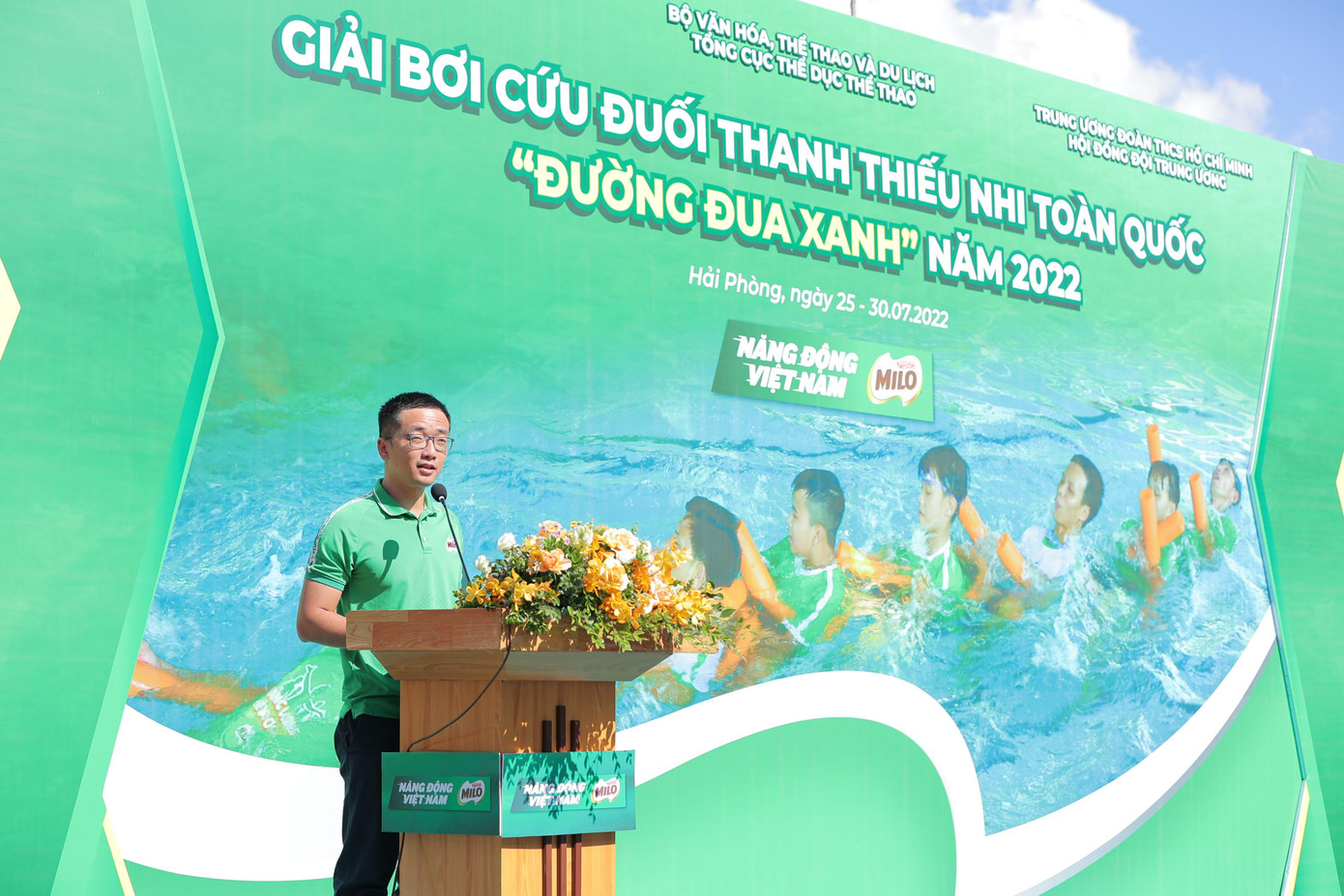 Ông Vũ Nam Hà, Quản lý cấp cao nhãn hàng Nestlé MILO phát biểu tại lễ khai mạc. Ông Vũ Nam Hà, Quản lý cấp cao nhãn hàng Nestlé MILO phát biểu tại lễ khai mạc.