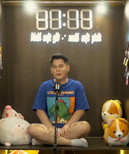 Long Chun trong series của chính mình.