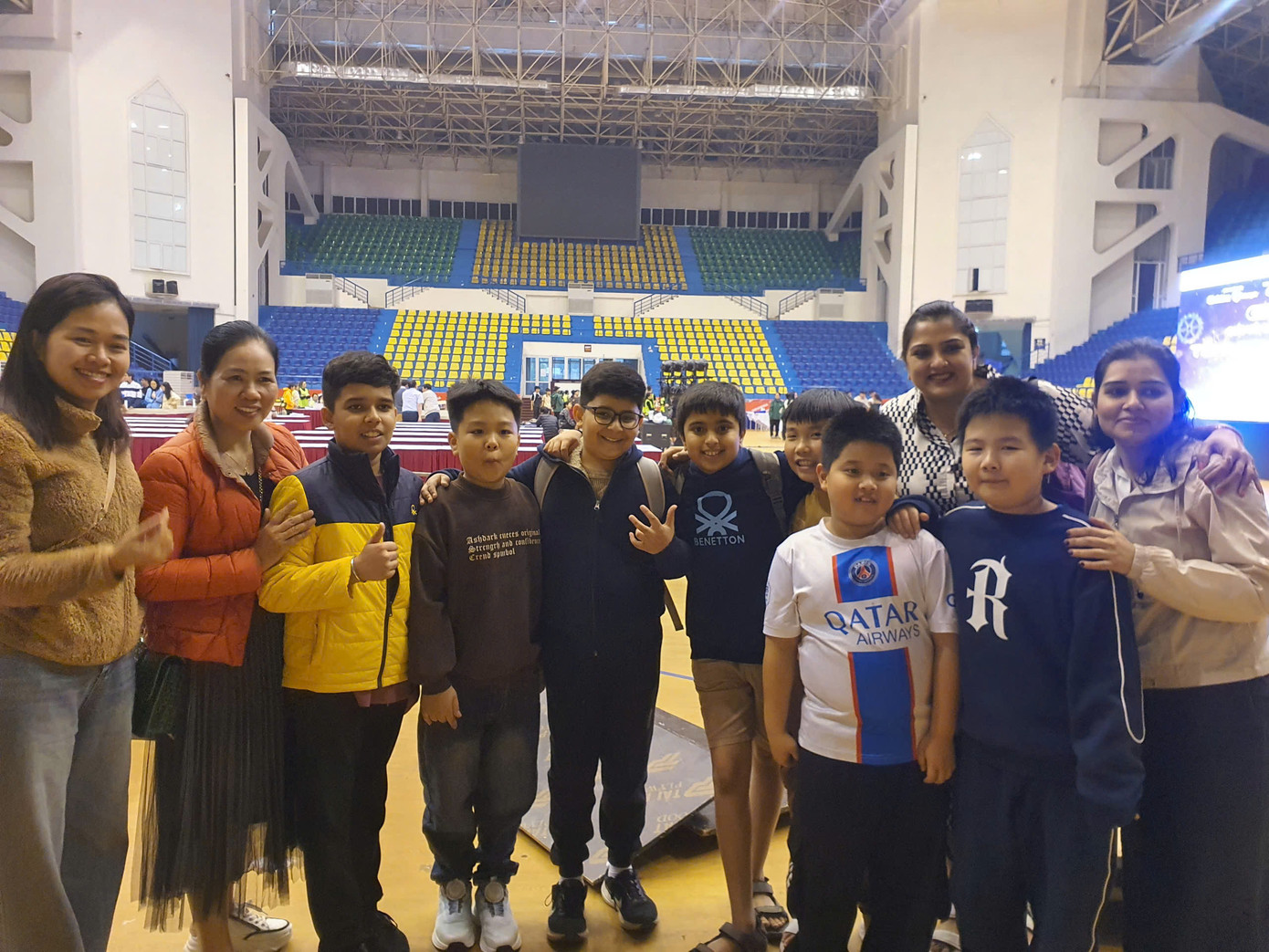 Ngoài thí sinh Việt Nam, còn có các thí sinh quốc tế tham dự, thi đấu giao hữu. Ngoài thí sinh Việt Nam, còn có các thí sinh quốc tế tham dự, thi đấu giao hữu.