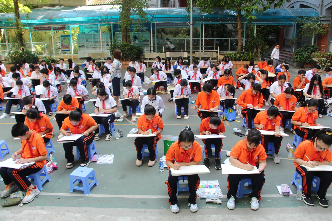 Teen Vân Hồ được tham gia đa dạng các hoạt động ngoại khóa.