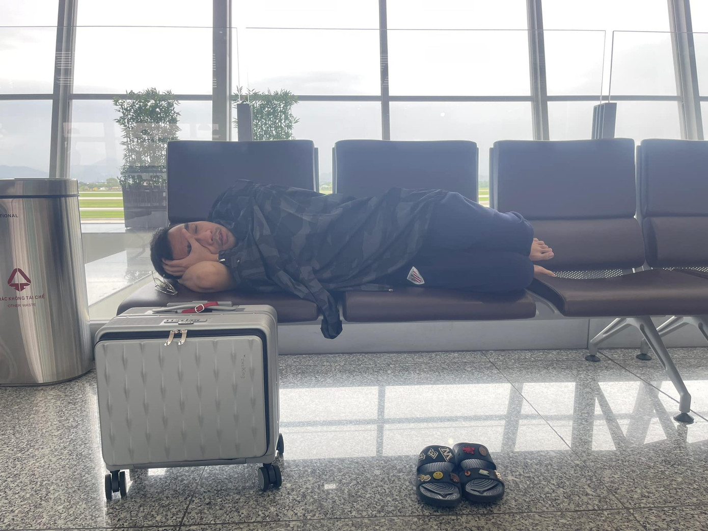 Có ai nhận ra đây là một trong những streamer đình đám nhất Việt Nam không? Có ai nhận ra đây là một trong những streamer đình đám nhất Việt Nam không?