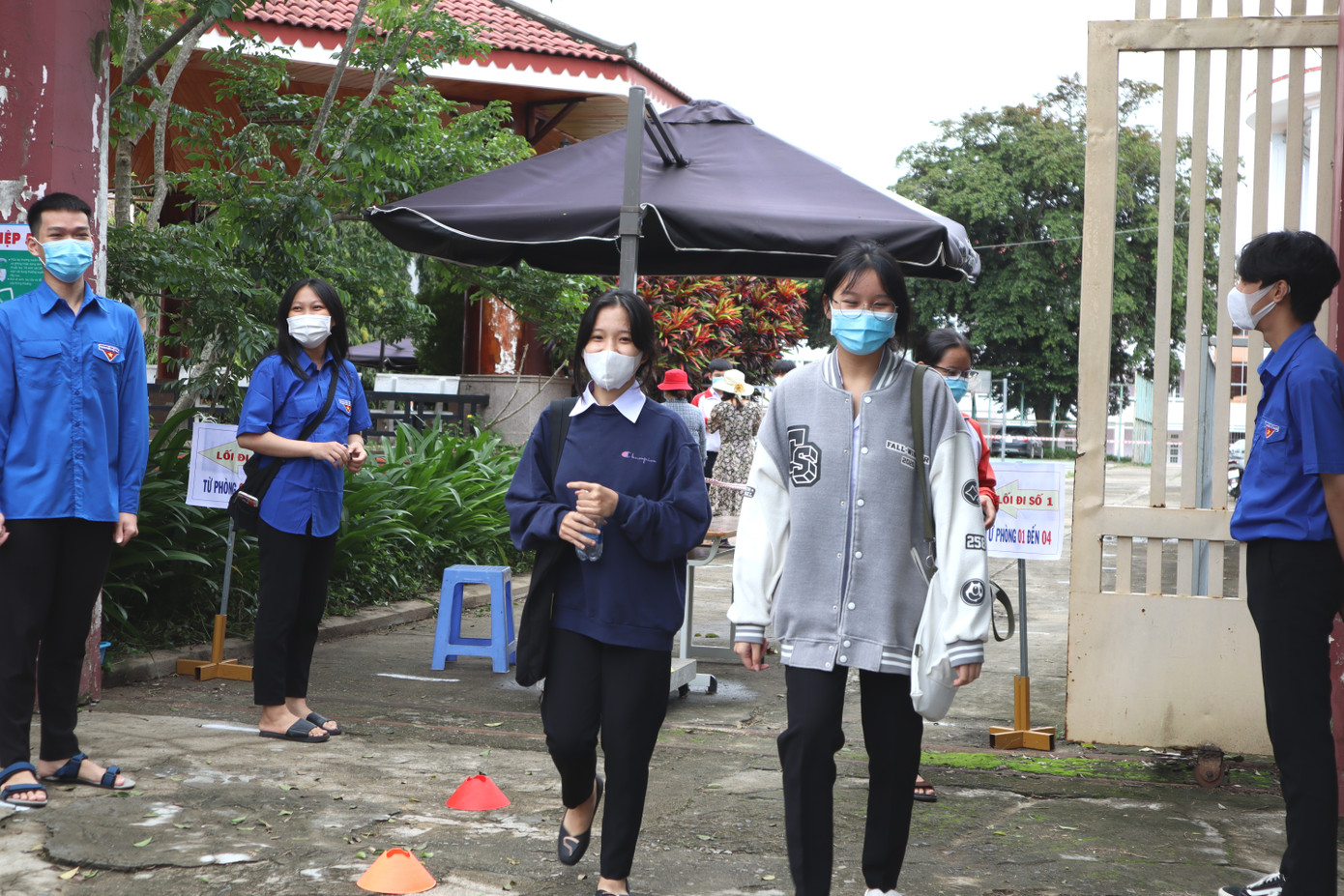 Học sinh thi vào 10 tại Kon Tum. (Ảnh: Báo Kon Tum) Học sinh thi vào 10 tại Kon Tum. (Ảnh: Báo Kon Tum)