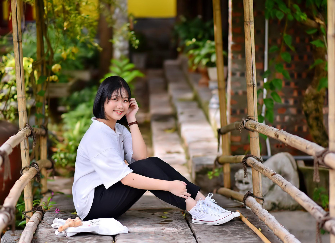 Các du khách thỏa sức “sống ảo” tại Ecohost.