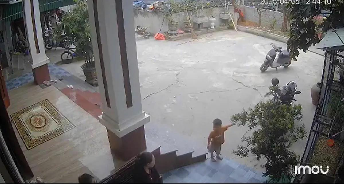 Bé Nam Phong hiện giờ đã lên 3 và vô cùng hiểu chuyện. (Ảnh gia đình cung cấp) Bé Nam Phong hiện giờ đã lên 3 và vô cùng hiểu chuyện. (Ảnh gia đình cung cấp)