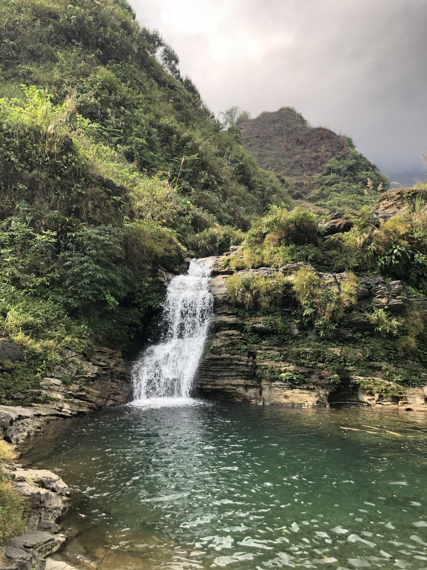 Thác Du Già ngoài thực tế.