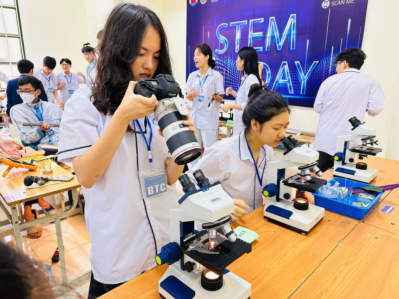 Đoàn trường THPT chuyên Lam Sơn đã thành lập và bảo trợ hoạt động cho 14 câu lạc bộ trong nhiều lĩnh vực khác nhau.