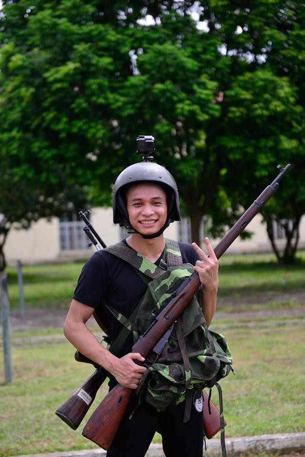 Trước đây nam streamer người Cao Bằng từng tham gia một chương trình quân đội là Xạ Thủ Đua Tài và nhận được sự quan tâm của đông đảo khán giả.