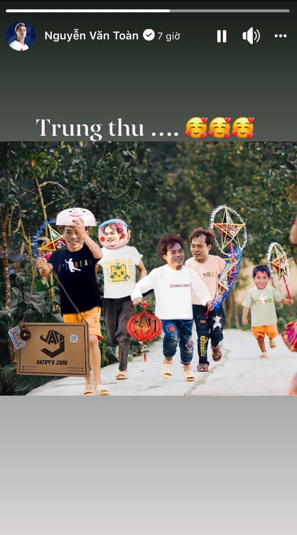 "Chủ tịch" Văn Toàn đăng story bức hình ghép đi chơi Trung thu, không quên quảng cáo cho thương hiệu thời trang VAT09's Zone.