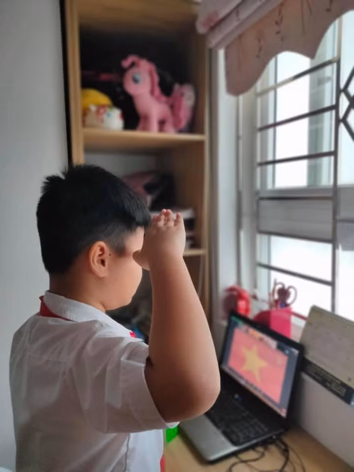 Lễ khai giảng có "1-0-2" của học sinh Hà Nội.